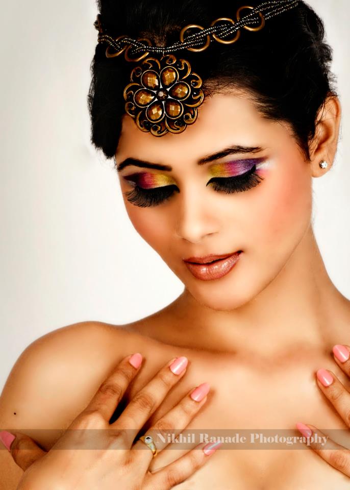 401452_404659519589148_1486660333_n