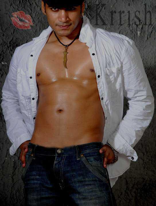 165863_248351241950246_2034802383_n