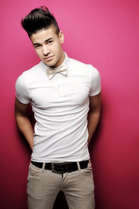 390923_10150534655578493_690083492_8861208_343048603_n