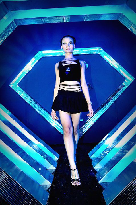 156239_392933654082259_1735983216_n