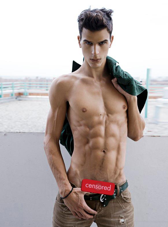 600761_415461501874386_1729046719_n