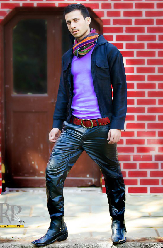 188406_517707078268510_641591104_n