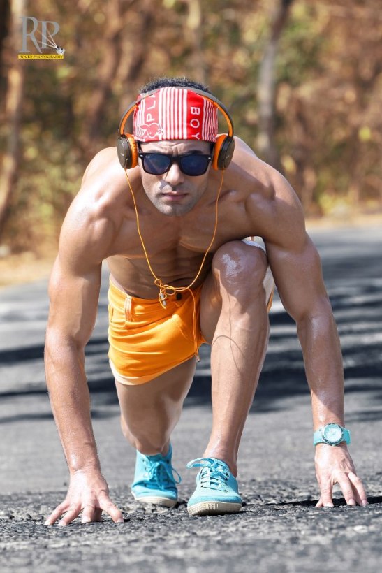 313457_514453965260488_1586268025_n