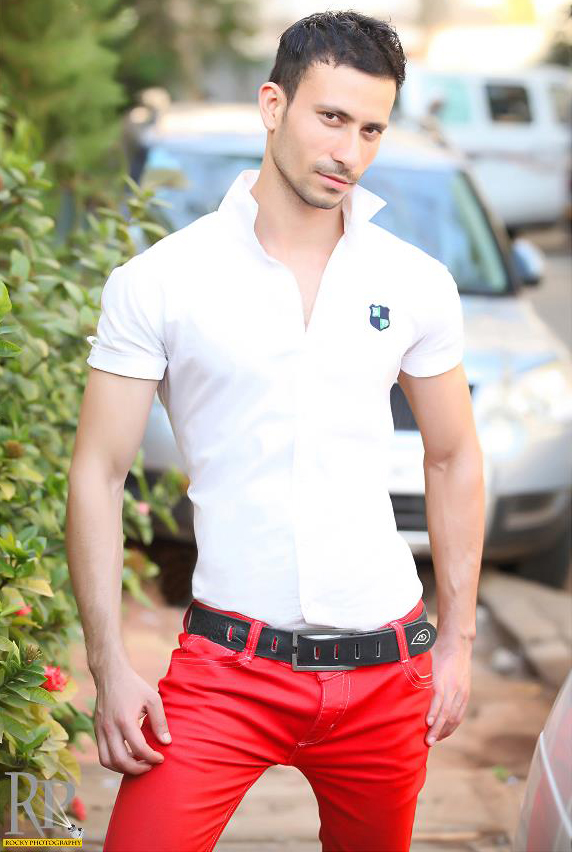 578081_517708104935074_1069262585_n