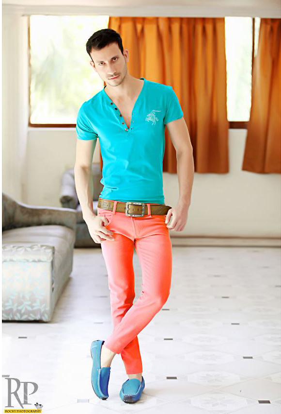 599543_517707548268463_1640822906_n