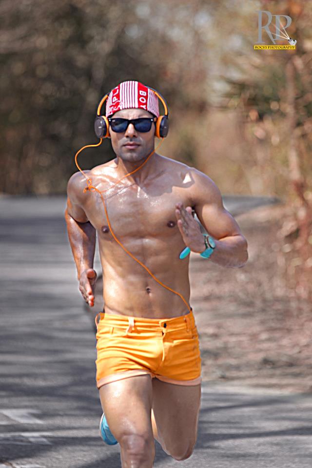 601253_514454071927144_789767224_n