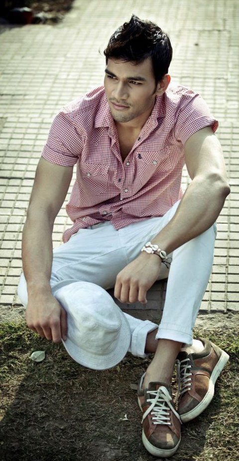 528460_4227797526331_1935635837_n