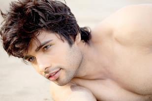 549105_546968358676190_371122057_n