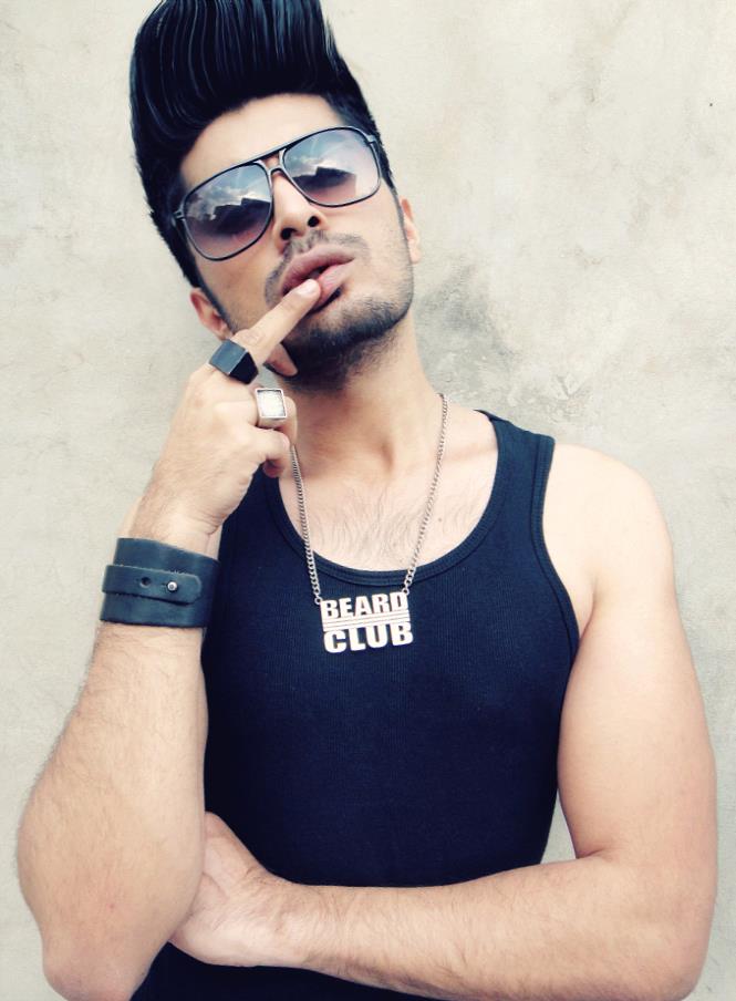 550047_10152666490085599_438493652_n