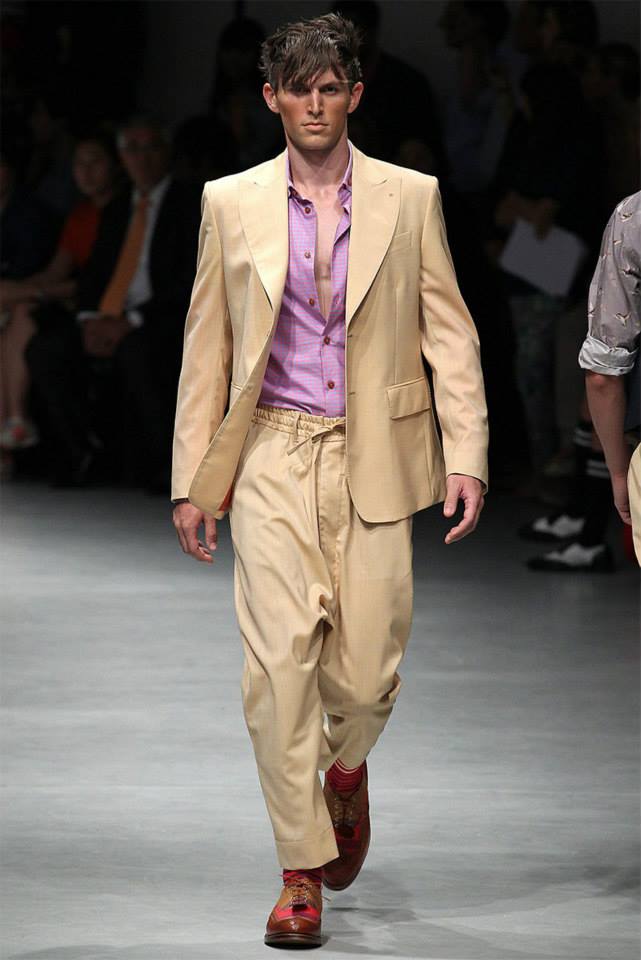 1003781_558304410893393_1479609199_n