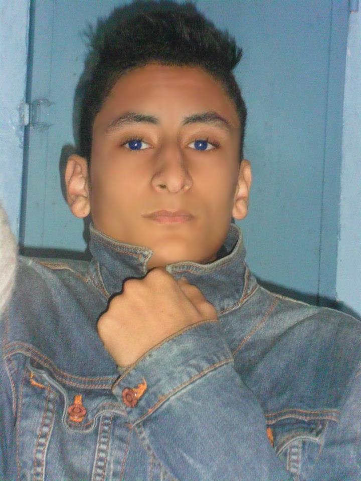 530741_194081737405168_2019908697_n