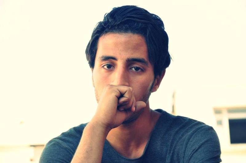 971911_620588651286239_887792395_n