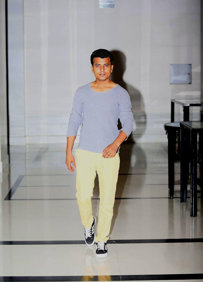 733785_682939288401100_775876487_n