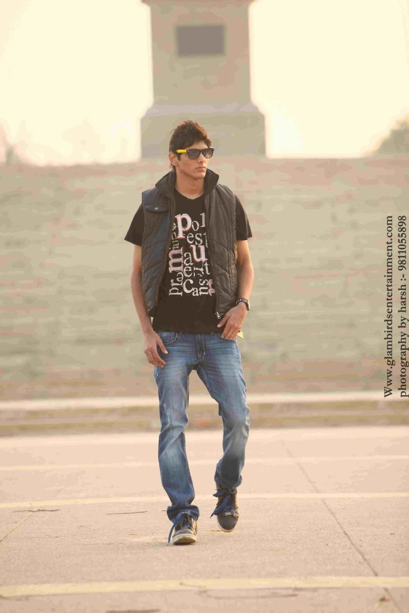 472779_10200426232952635_1533226669_o