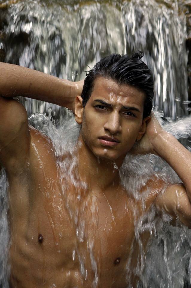 1291940_10201949750884578_1386872178_n