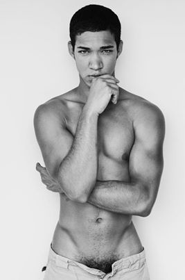 181193_10150981881551828_79849999_n