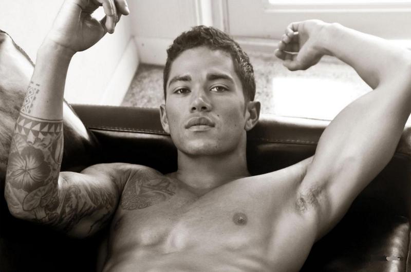 333143_10151364628764777_167055689_o