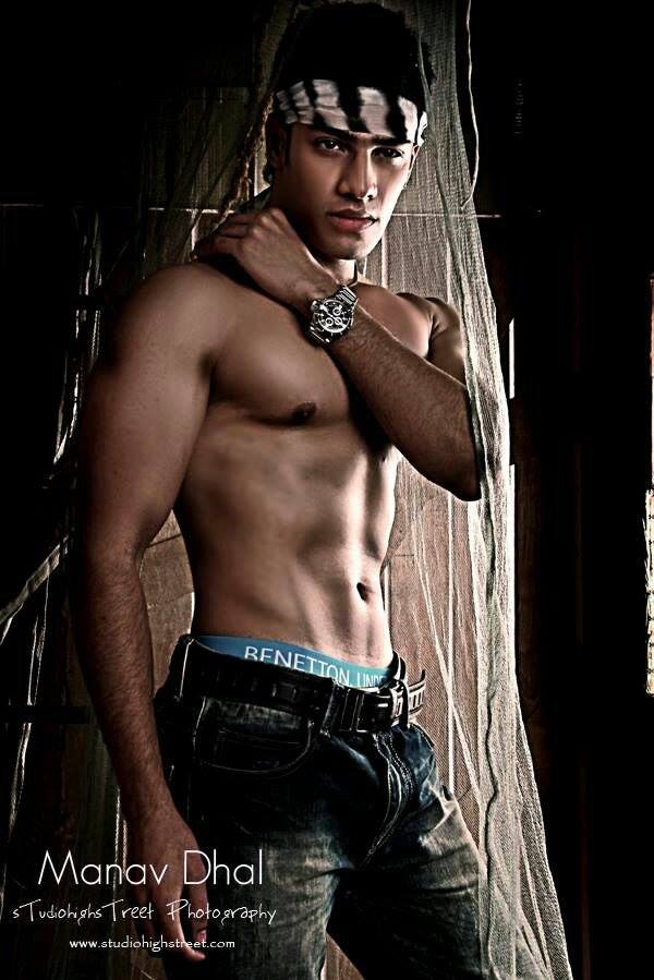 1479794_681384605275400_1758124900_n