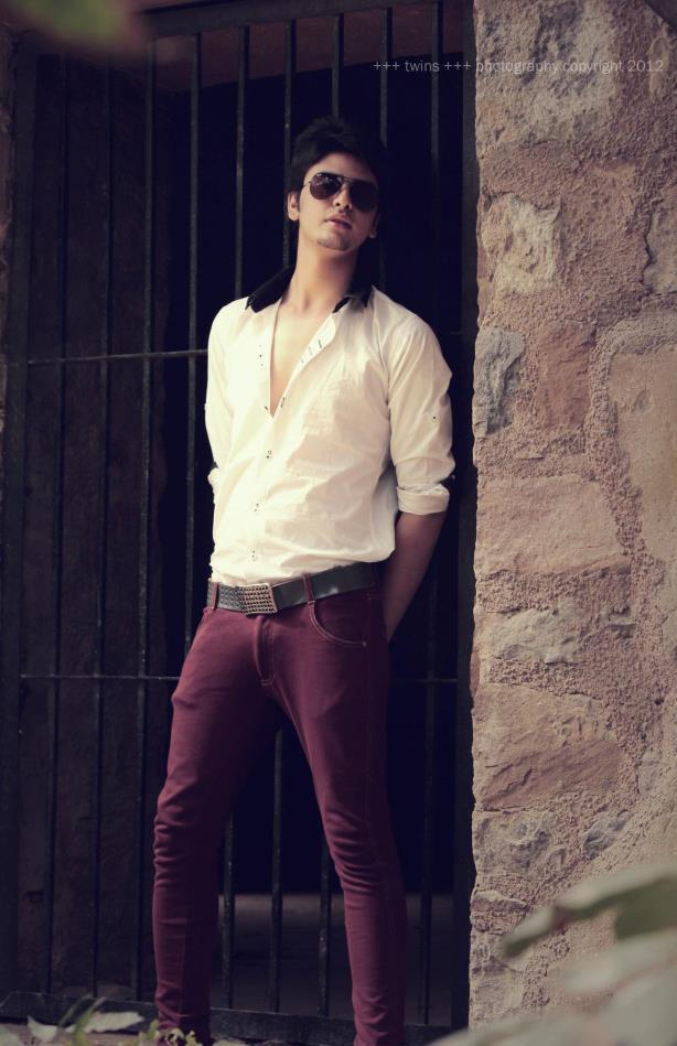 534129_2933201968732_224825145_n