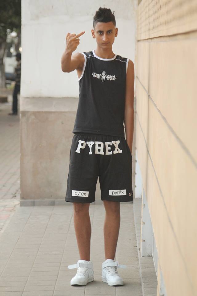 1174871_315772355236105_140641761_n