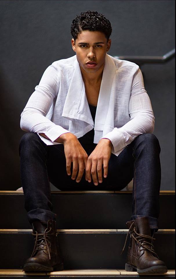 1555319_591530560941808_1569180106_n