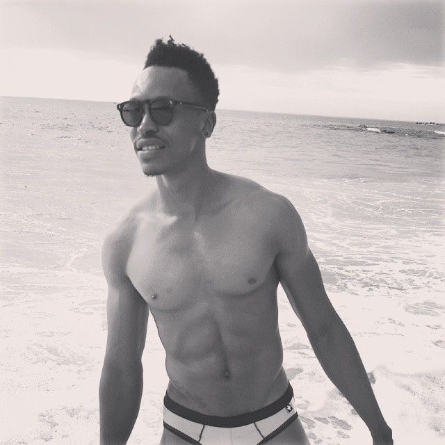 1472951_10202805365435452_1481146616_n