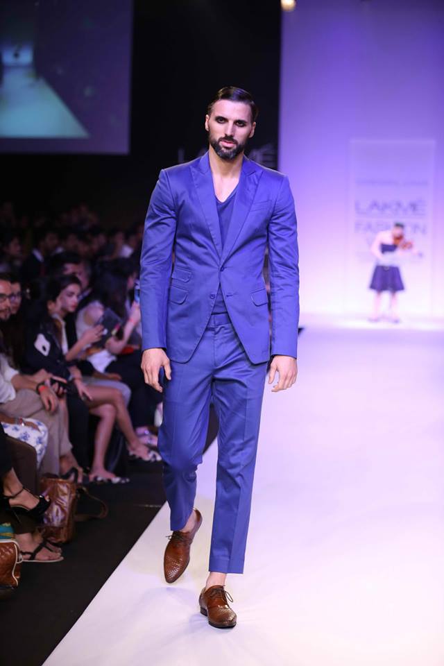 1488018_10151914652425936_1597252952_n