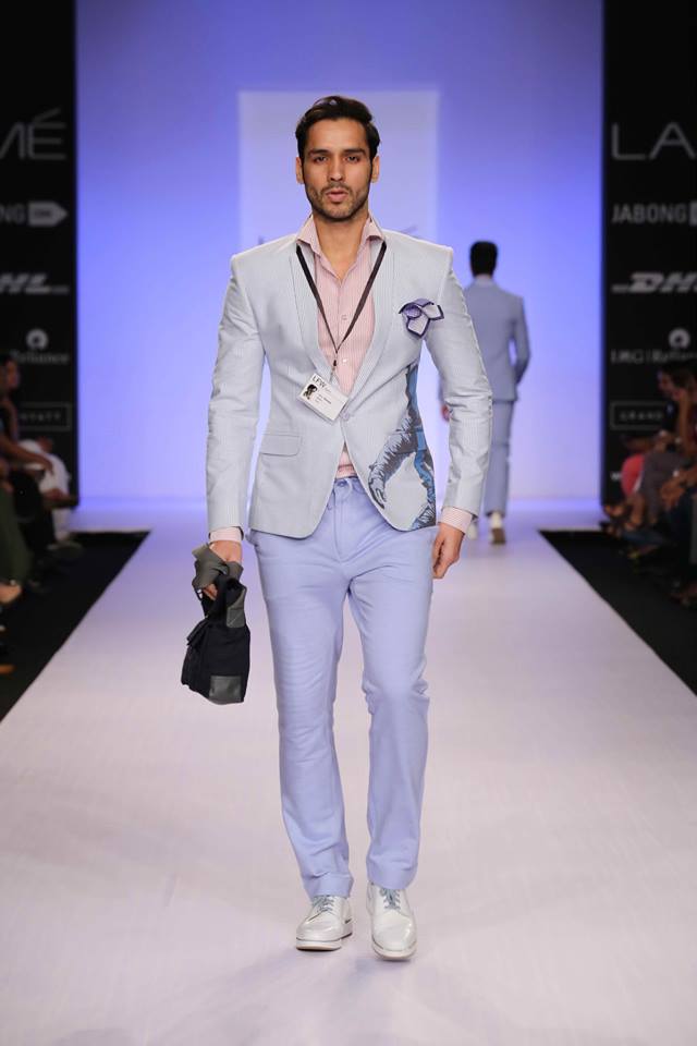 58010_10151918953825936_843864844_n