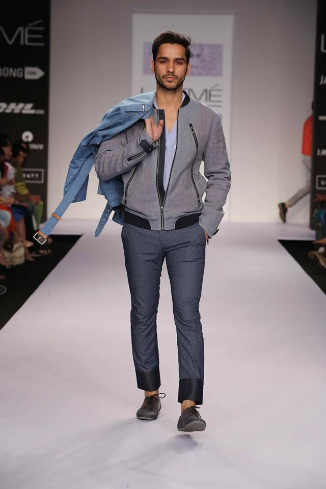 63381_10151920278275936_217844072_n