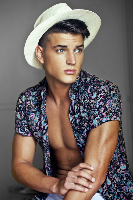 MG_1979_5146-as-Smart-Object-1