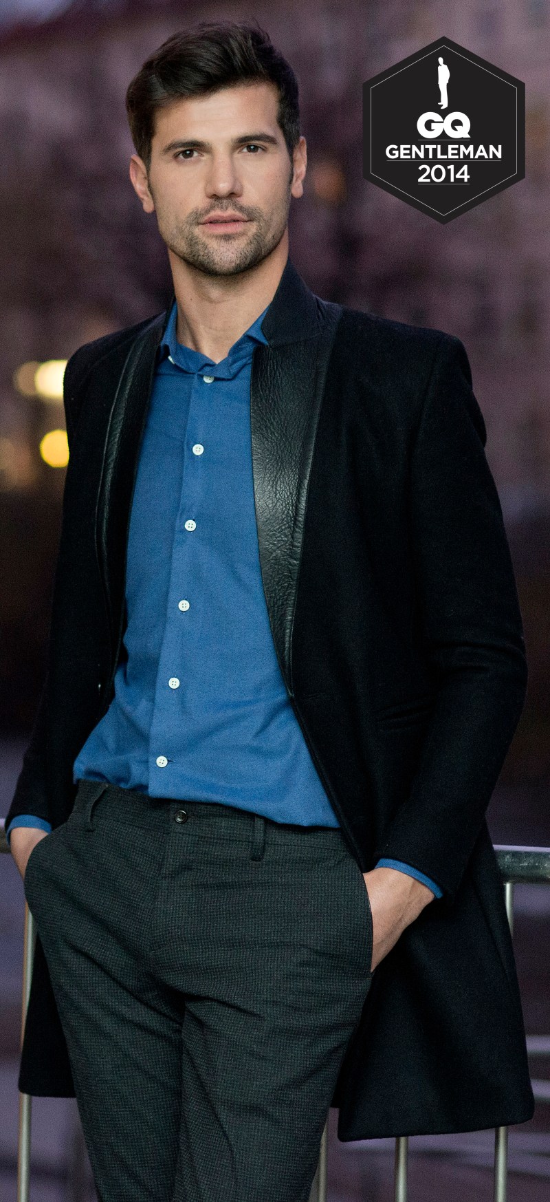 100 HandsLocation012