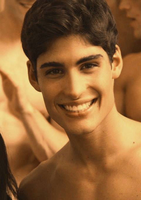 1535698_734023133275595_1196928906_n