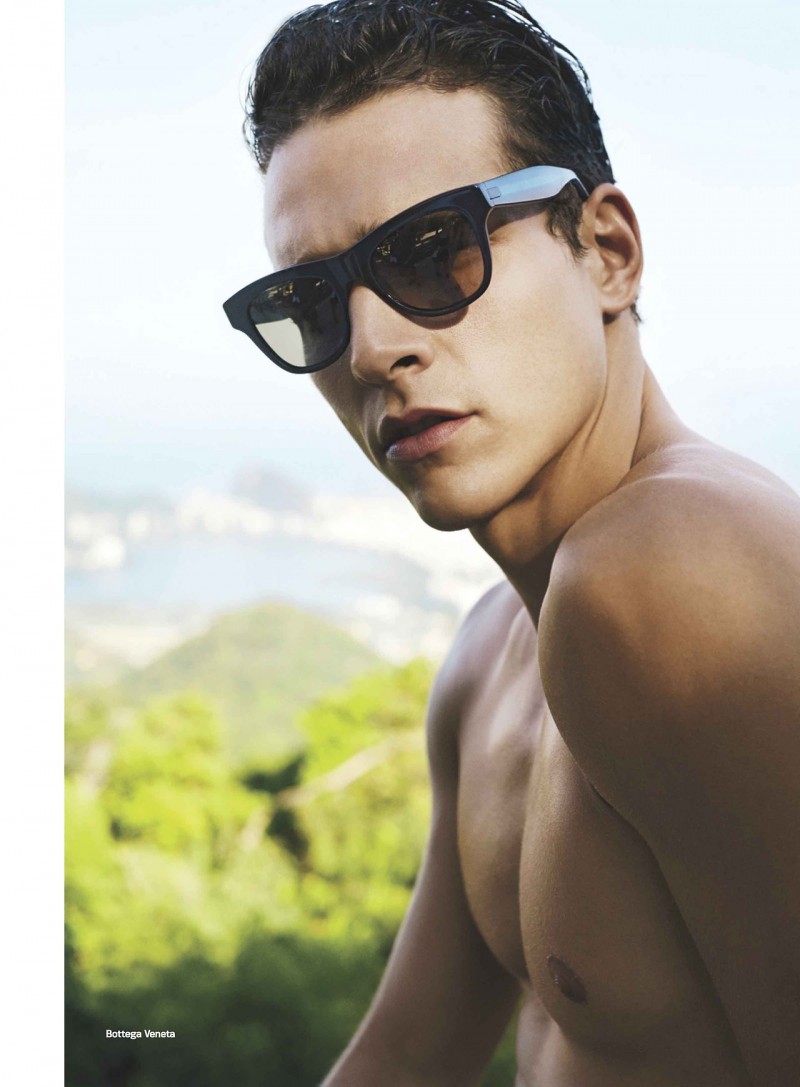 Alex-Cunha_Details-Magazine-sunglasses_01