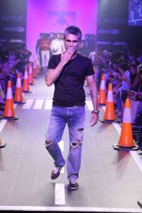 10344825_10152220309465936_7760124643528850282_n