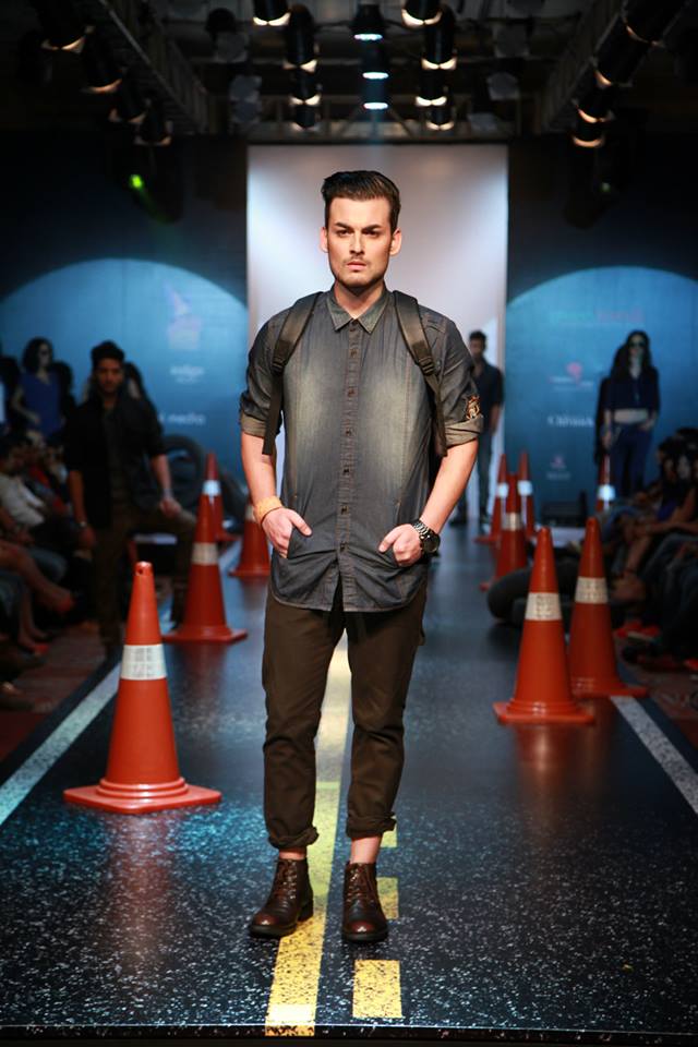 10609422_816699888374580_7882490223665993933_n