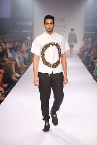 10641296_10152219693745936_3000050867397085401_n