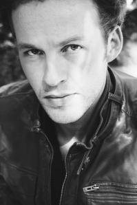 576263_3632325209767_139382284_n