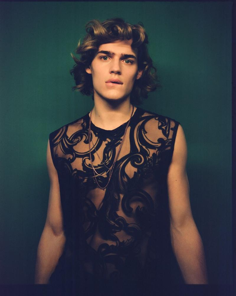 Ton-Heukels_UnFlop-Paper_09