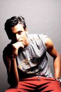 702120_602534949806835_1137450749_n