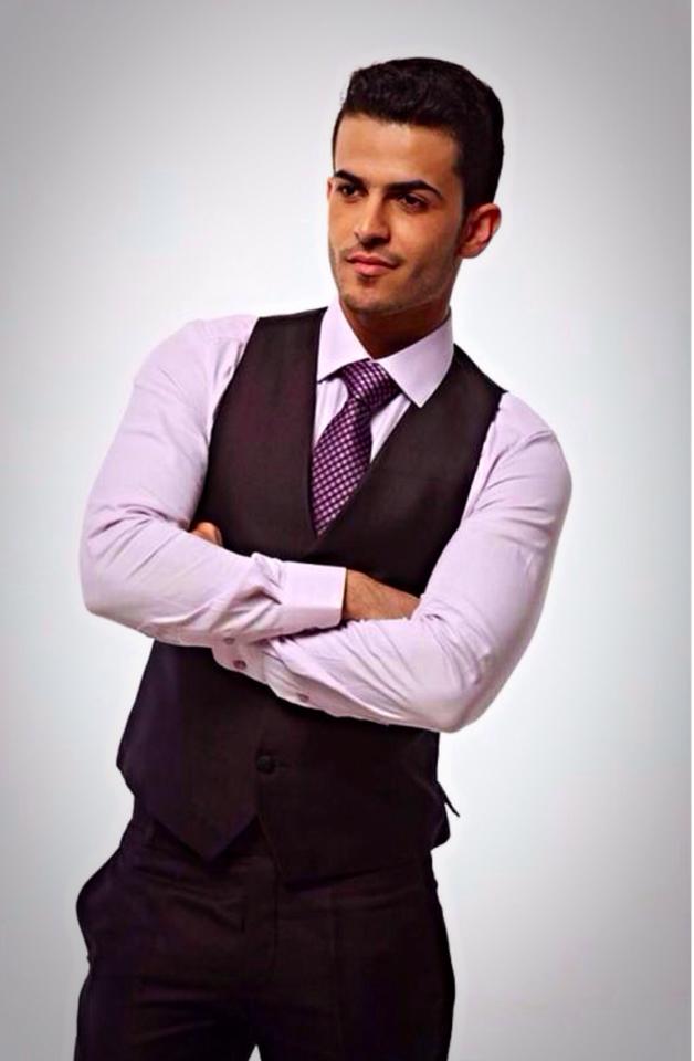 10749023_640537319399461_1656959852_n