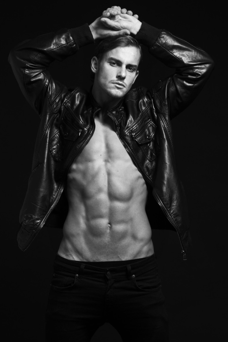 portrait-of-henrique-hansmann-by-fernando-machado5