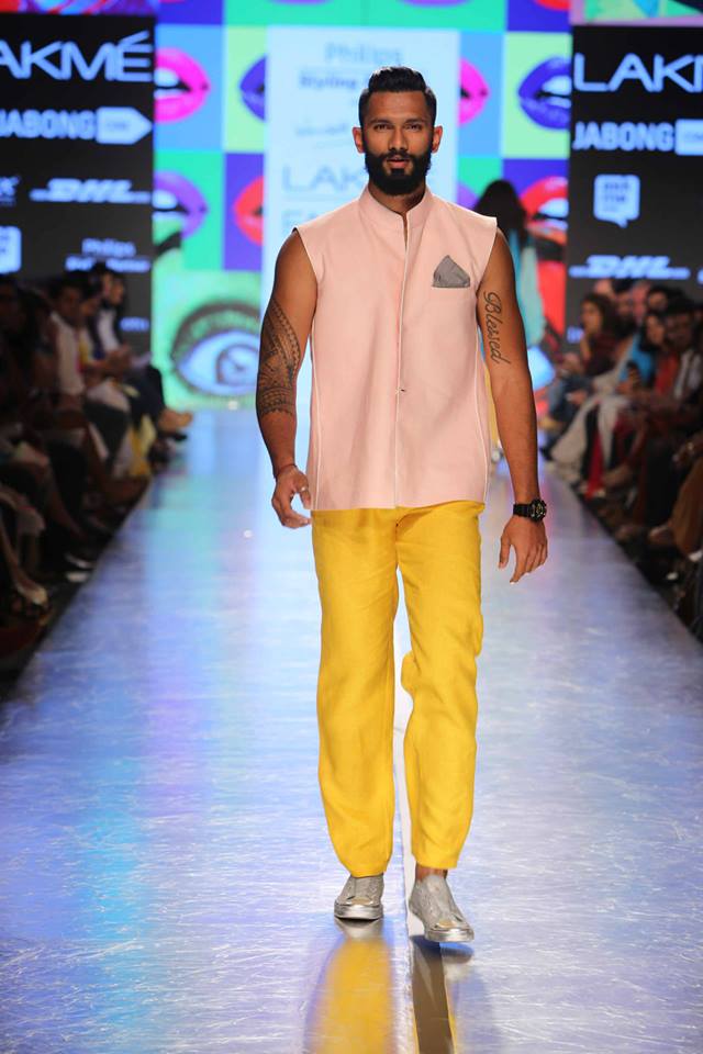 02_IMM_Indian_Male_Models_Rodricks_lakme_FW