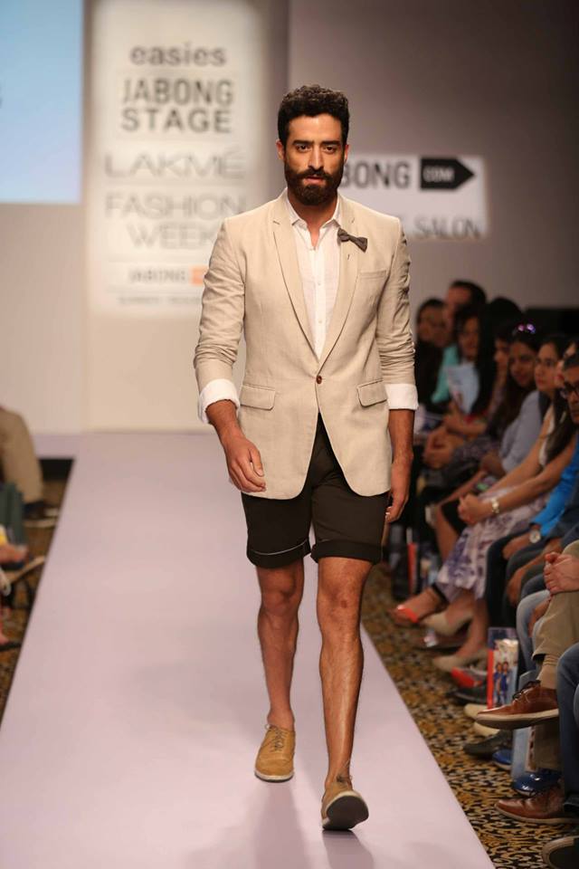 11081381_10152639884370936_1970942859097167125_n