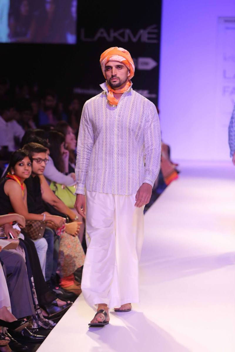 10454961_642834339165841_1232948008433755192_o