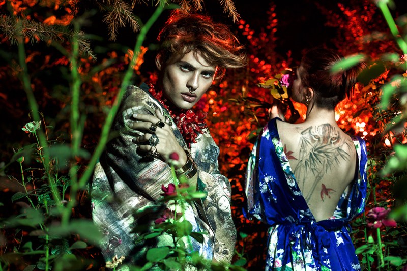 Introducing for the very first time in Fashionably Male artist, light maker and photographer Can Büyükkalkan with a outstanding work starring by Semih Metin Demirkan and Make up by Melis Yılmaz.