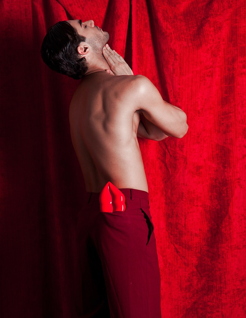 Beautiful set production and a really nice session this is the work of photographer and styling Rxandy Capinpin with male model Lucas Alves from Ideal People. Styling associate by Paris De Las Alas and photography associate by Christina Zabat.
