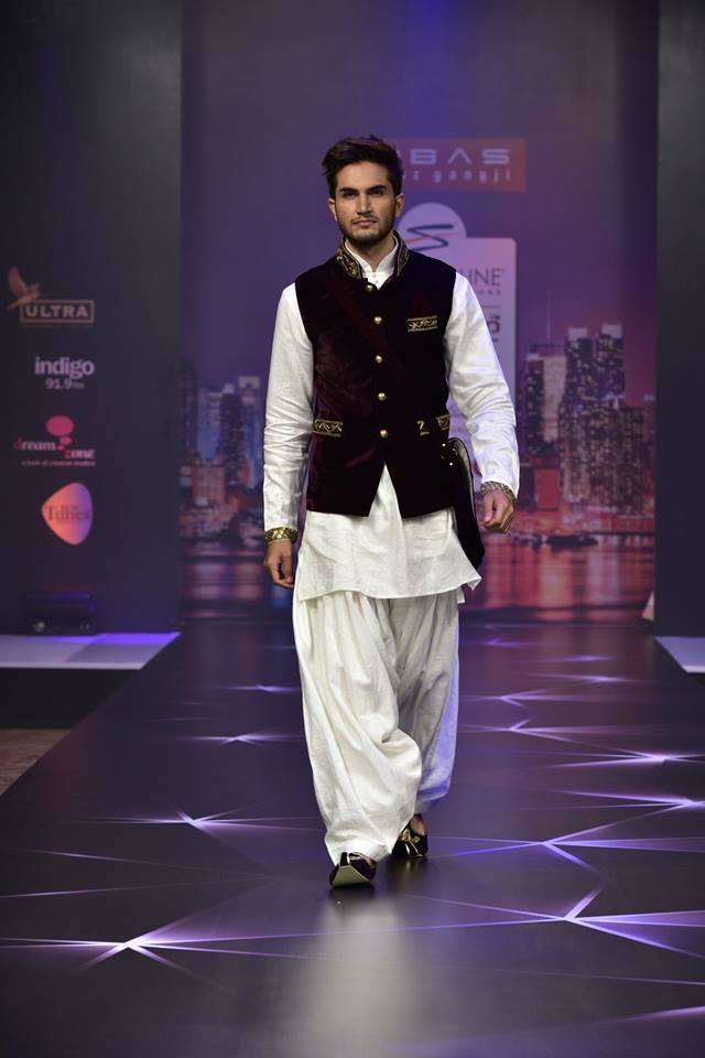 02_IMM_Indian_Male_Models_Riyaz_Gangji_Collection_BFW