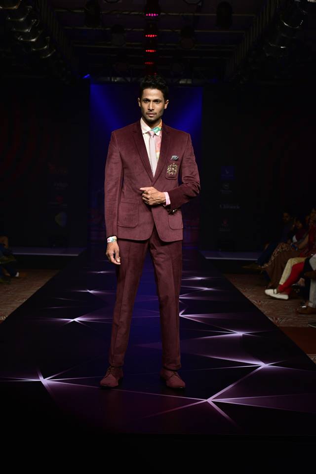 08_IMM_Indian_Male_Models_Riyaz_Gangji_Collection_BFW