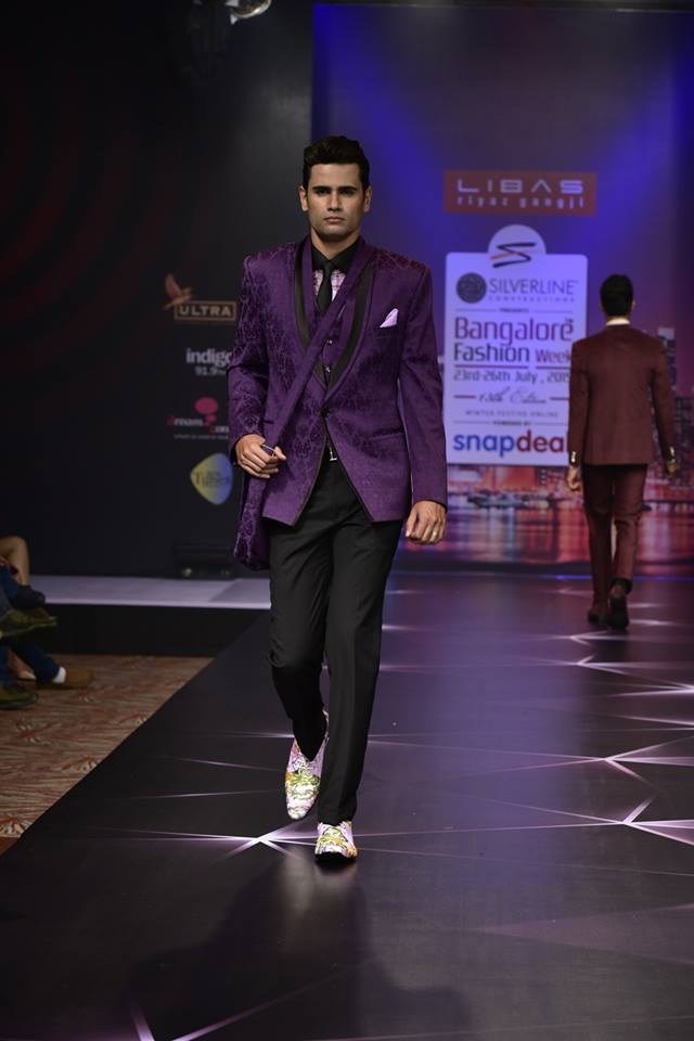 09_IMM_Indian_Male_Models_Riyaz_Gangji_Collection_BFW