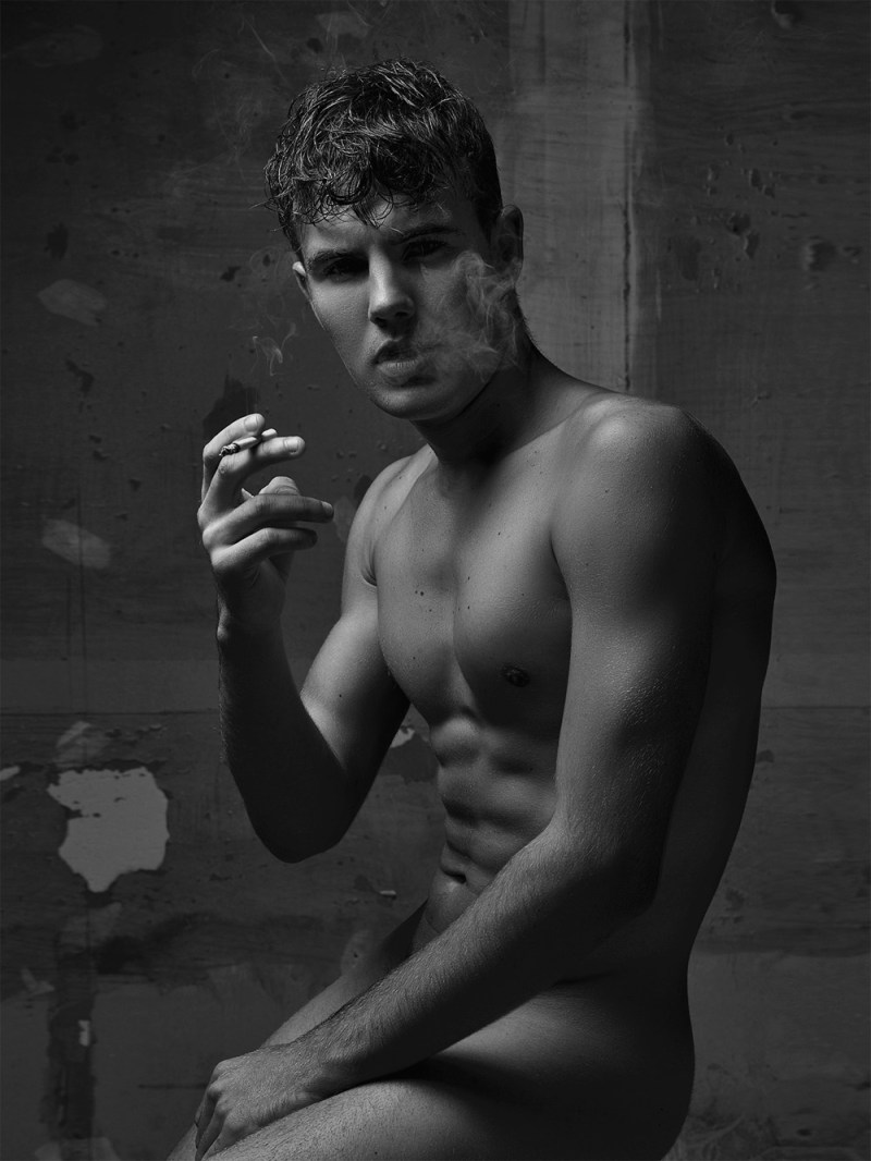 Portrait series by model Allan Lenartowicz shooting by Sergio Rezende.